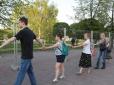 Скрепи православні невгамуються: Перед в'їздом в Єкатеринбург повісили покажчик 